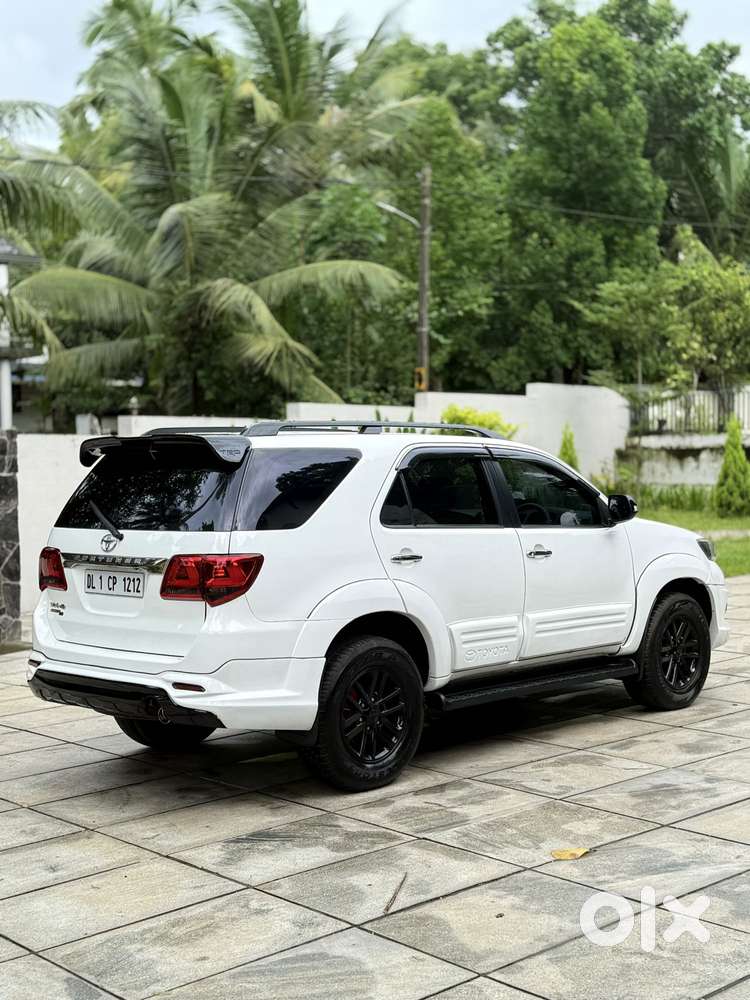 Toyota Fortuner 3.0 Ltd, 2012, Diesel