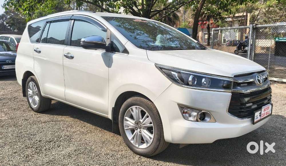 Toyota Innova Crysta 2.8z Automatic, 2017, Diesel