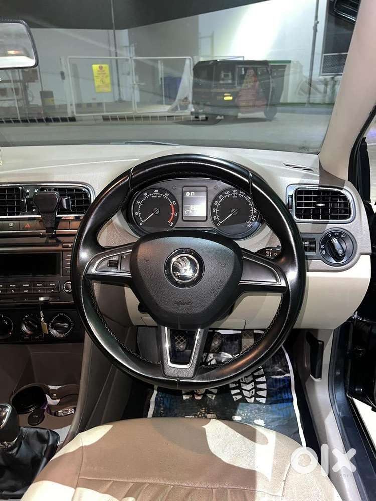Skoda Superb Petrol 2016