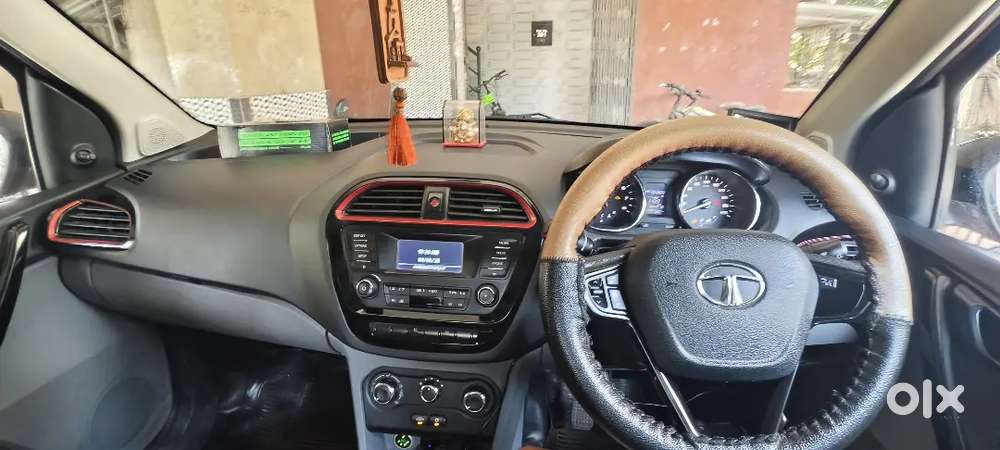 Tata Tigor Limited Edition Buzz Petrol