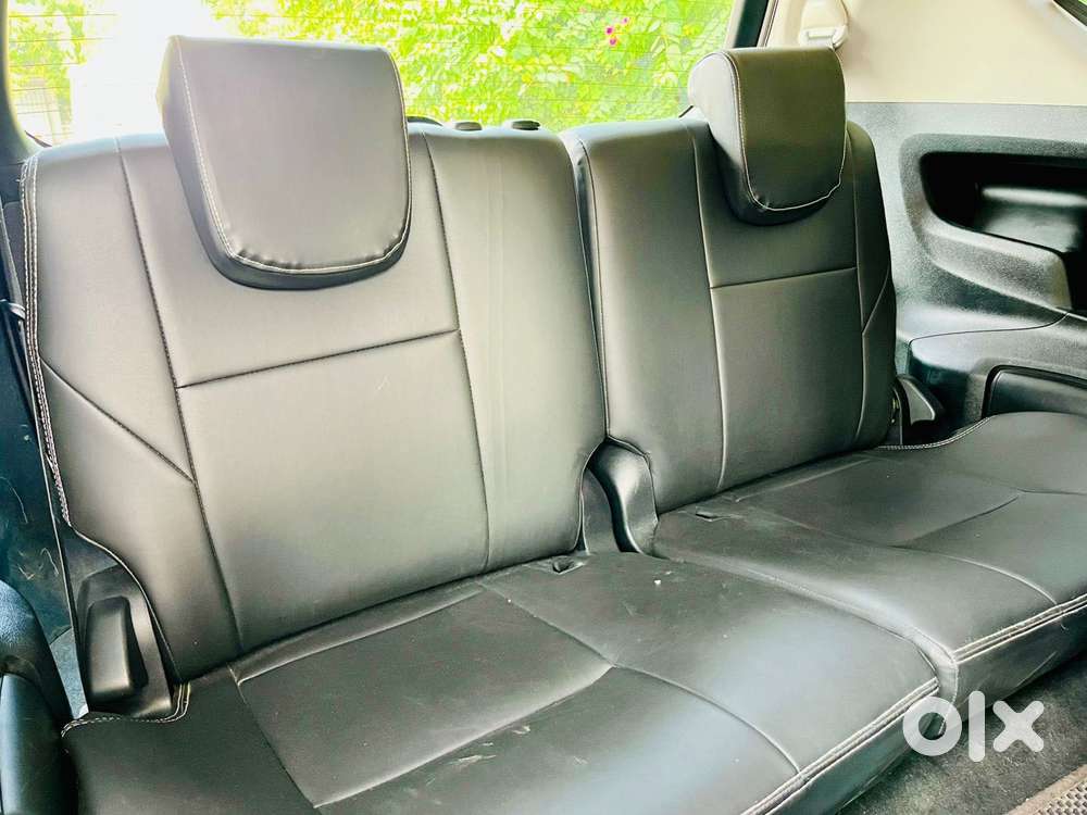 Toyota Innova Crysta [ ] 2.4 Gx At 7 Str, 2017, Diesel