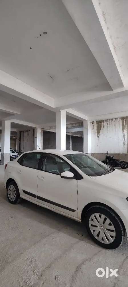 Volkswagen Ameo 2017 Petrol 40000 Km Driven