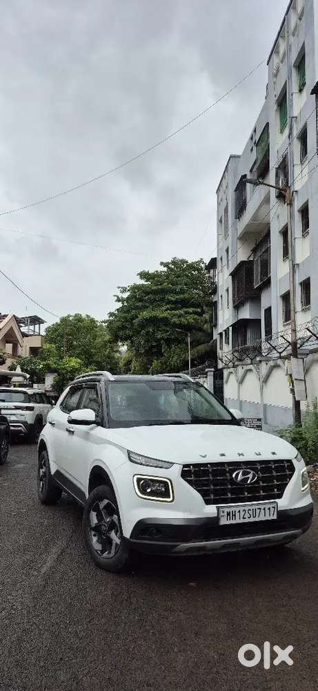 Hyundai Venue 2020 Diesel Well Maintained