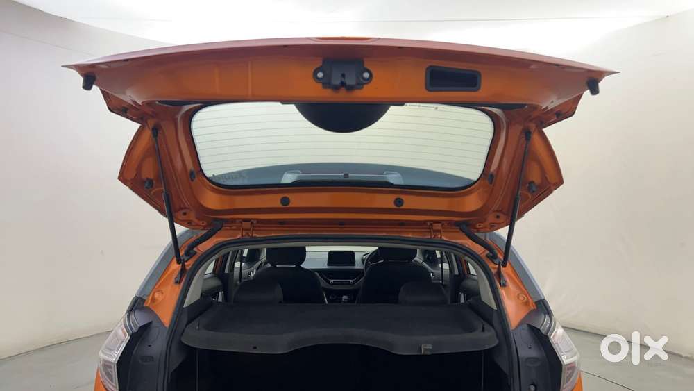 Tata Nexon 1.2 Revotron Xza Plus (o) Dual Tone, 2018, Petrol