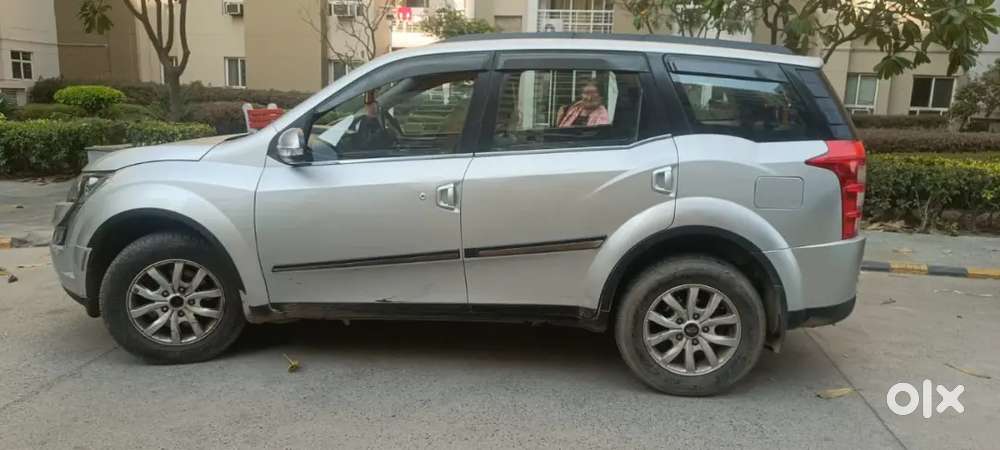 Mahindra Xuv500 2018 Diesel 165000 Km Driven