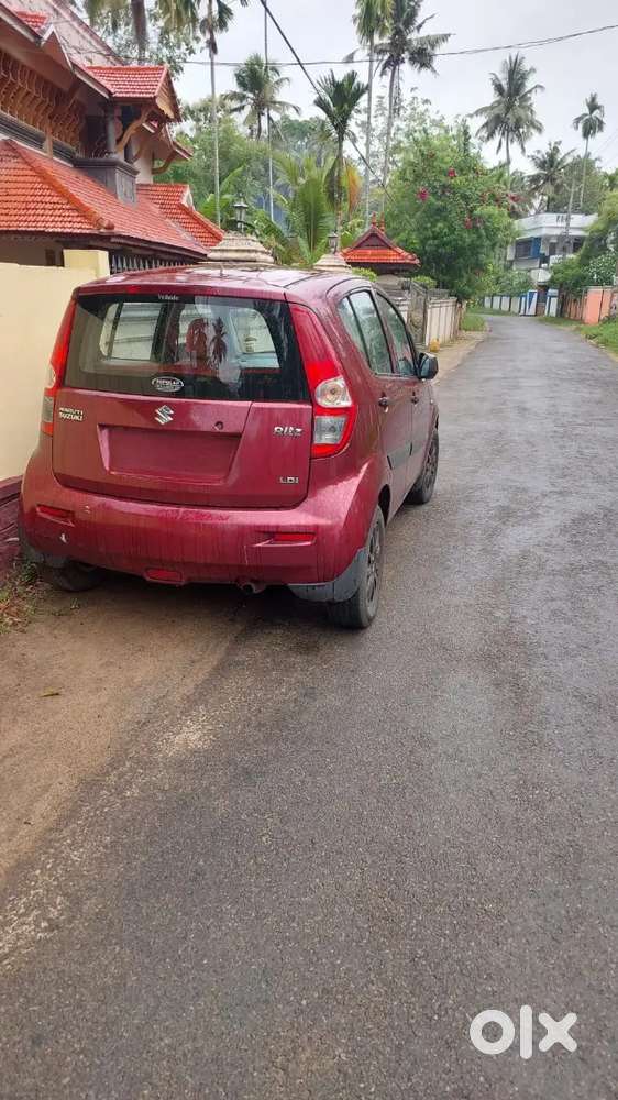Maruti Suzuki Ritz 2011 Diesel 175000 Km Driven
