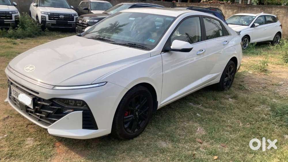 Hyundai New Verna, 2025, Petrol