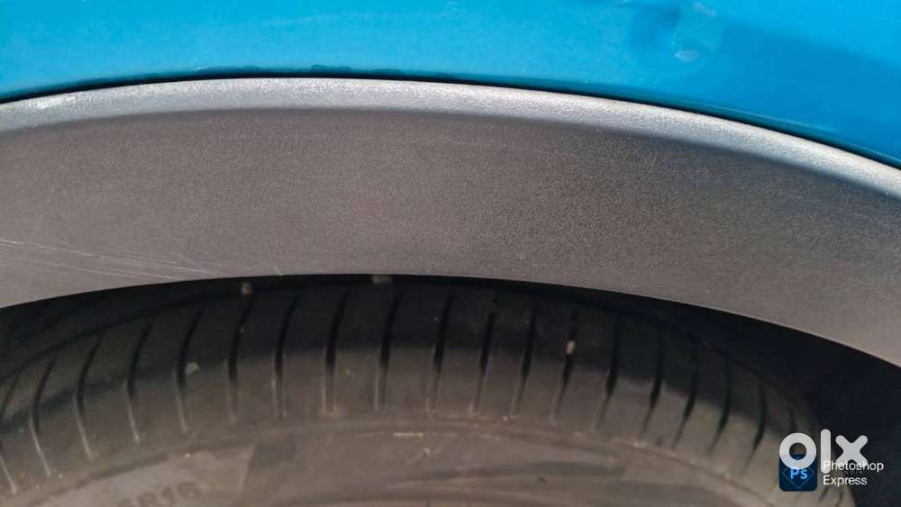 Tata Nexon 1.2 Revotron Xza Plus Dualtone, 2018