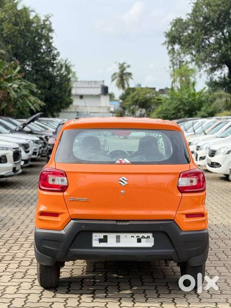 Maruti Suzuki S-presso Vxi Opt, 2022, Petrol