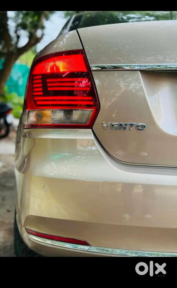 Volkswagen Vento 1.2 Tsi Highline At, 2017, Petrol
