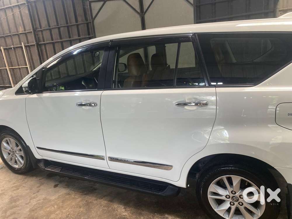 Toyota Innova Crysta 2.8 Gx At 7 Str, 2019, Diesel