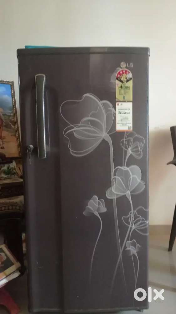 LG  GOOD CONDITION FRIDGE FOR SALE