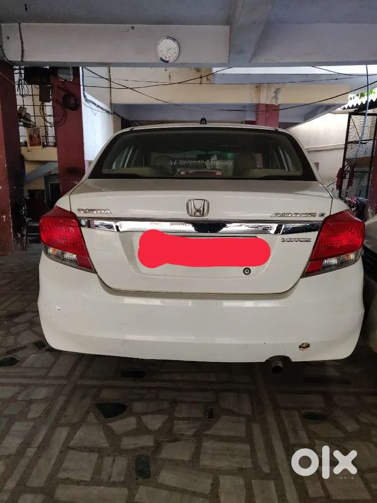 Honda Amaze 2013 Model Well Maintained