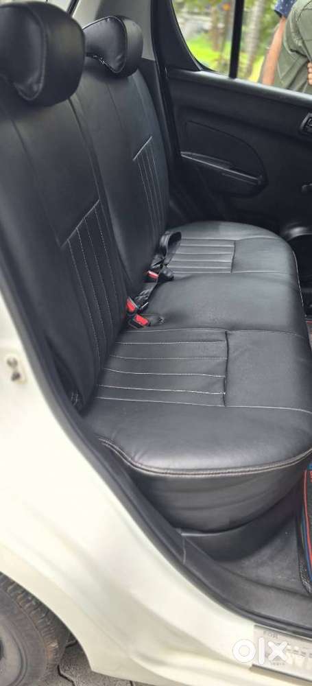 Maruti Suzuki Swift Lxi Optional-o, 2016, Petrol