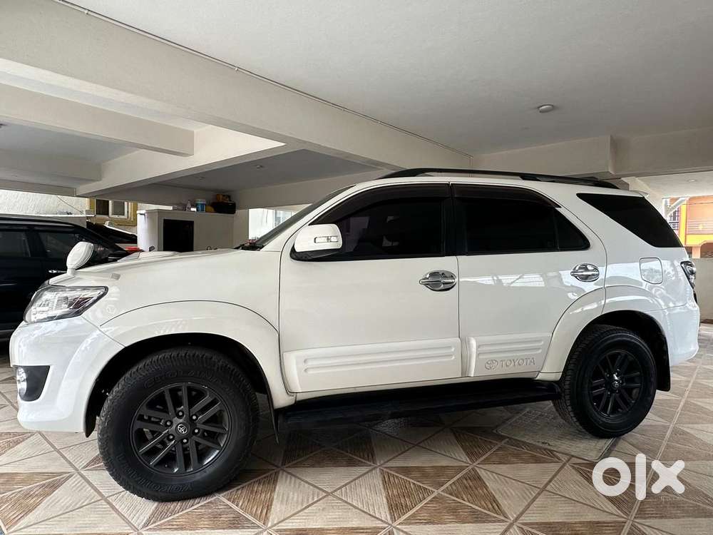 Toyota Fortuner 3.0 4x4 Manual, 2016, Diesel