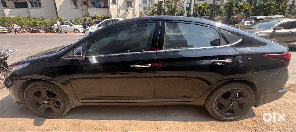Fully Showroom Track Till 74,000km Non Accidental And Minor Scratches