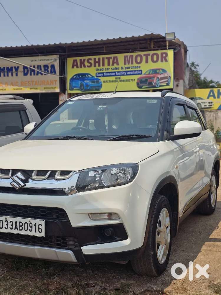 Showroom Condition Brezza Autometic