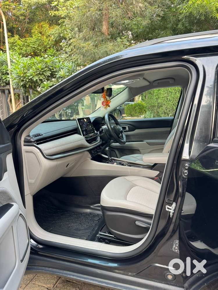 Jeep Compass Petrol Automatic