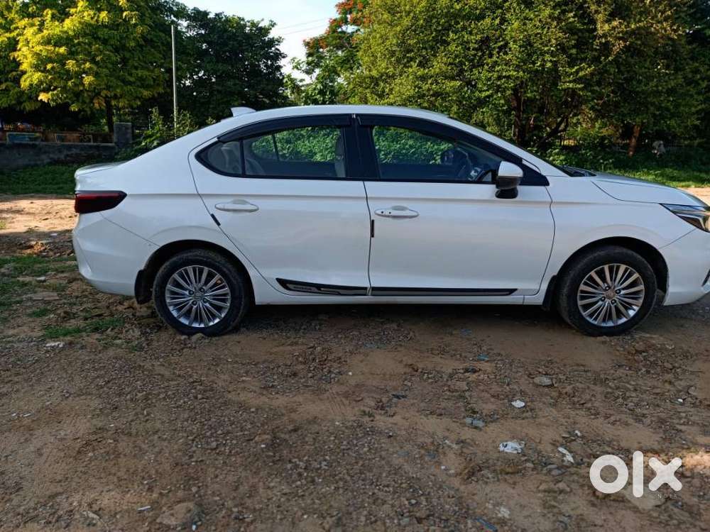Honda City 1.5 V 5th Gen I-vtec Mt, 2022, Petrol