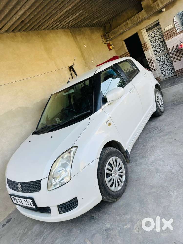 Swift Petrol 2010.   2 Owner.  All Original 4 New Tyres.