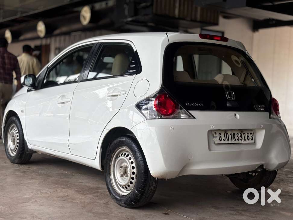 Honda Brio E Mt, 2012, Petrol