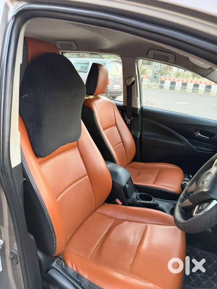 Toyota Innova Crysta 2.4 G Mt 7 Str, 2018, Diesel