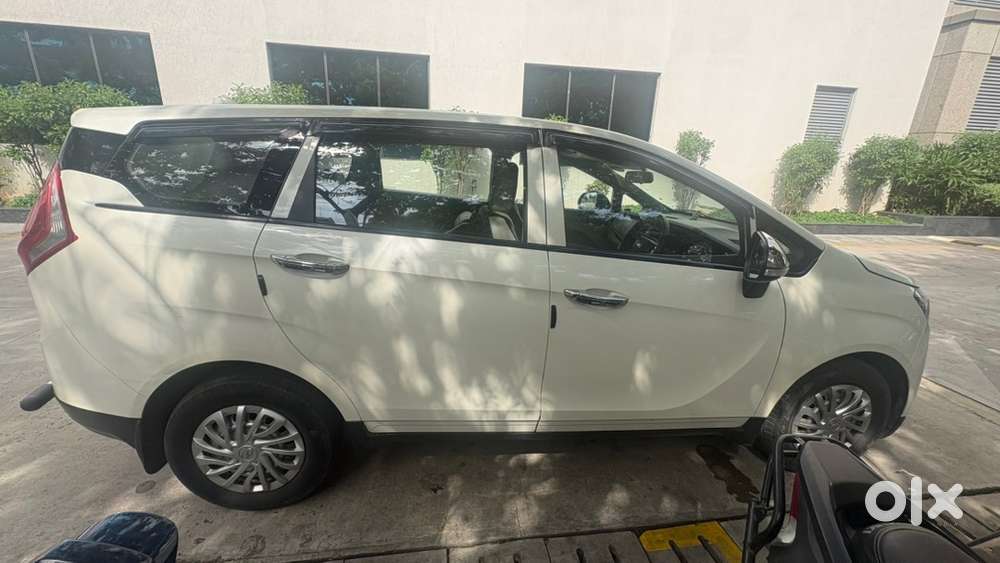 Mahindra Marazzo Diesel 2023