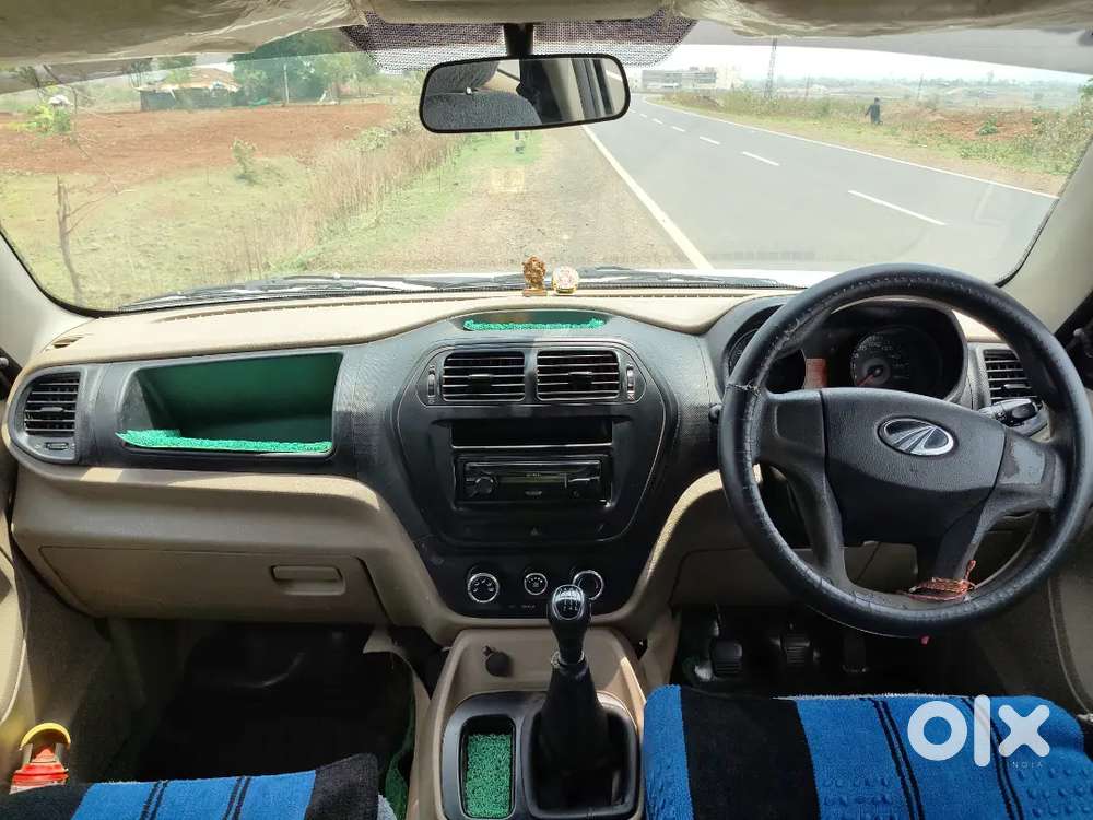 Mahindra Tuv 300 Plus