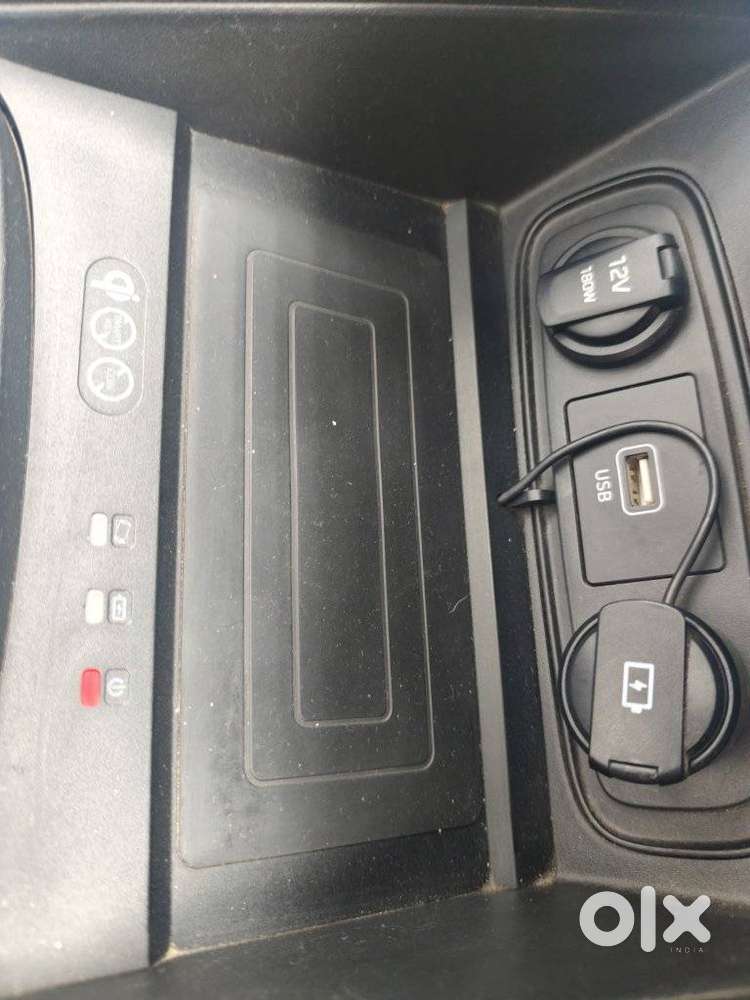 Hyundai Venue Sx Plus Turbo Dct, 2020, Petrol