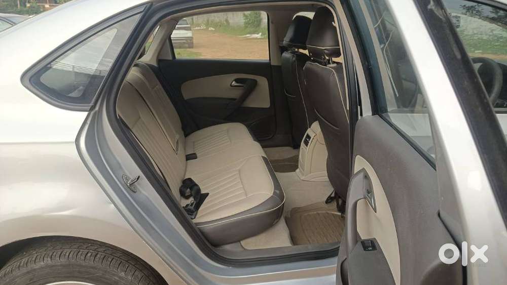 Volkswagen Vento Petrol Highline, 2012, Petrol