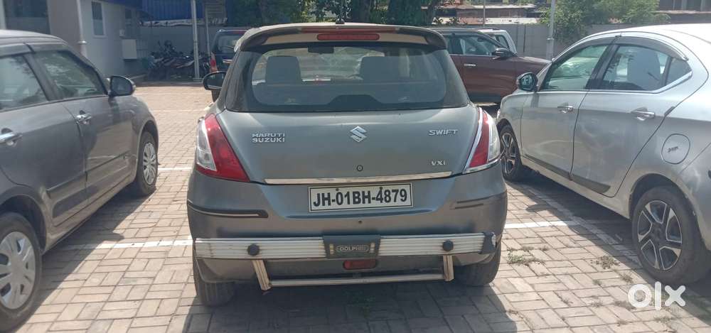 Maruti Suzuki Swift Vxi Abs Bsiv, 2014, Petrol
