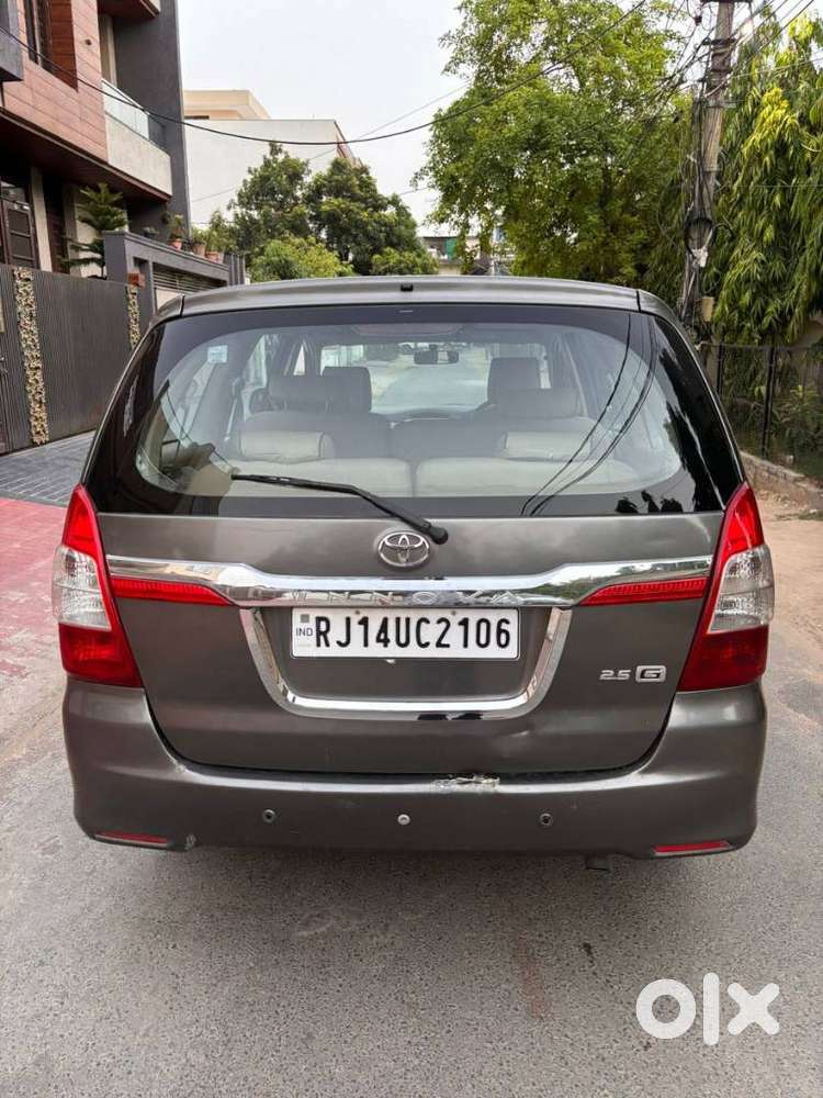 Toyota Innova 2009-2011 2.5 Gx 8 Str, 2012, Diesel