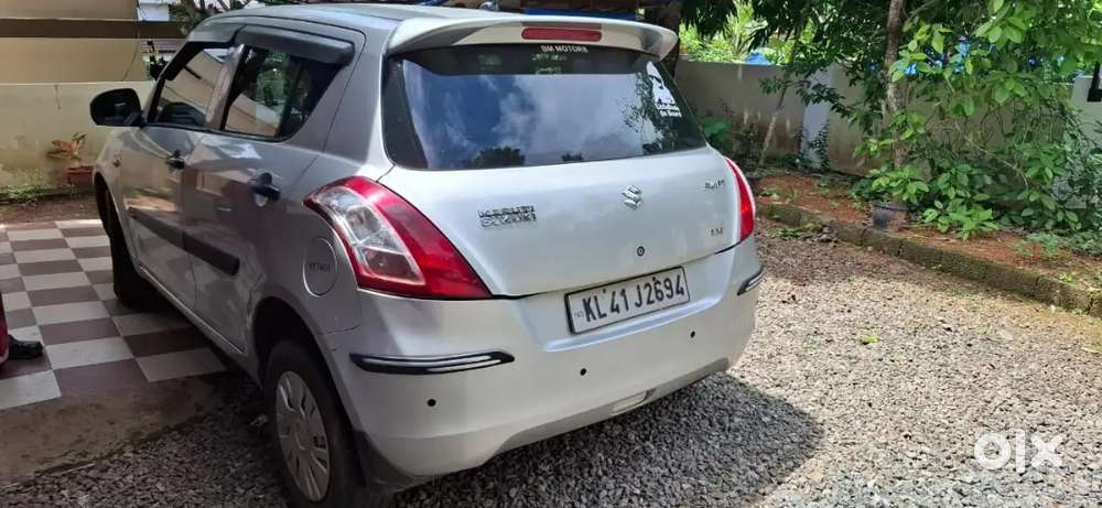 Swift Maruti Lxi 2014, 105000 Km Driven, New Clutch, New Front Tyres