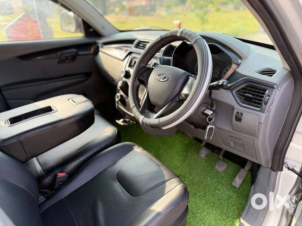 Mahindra Kuv 100 Mahindra-kuv-100-d75-k2-plus, 2018, Petrol