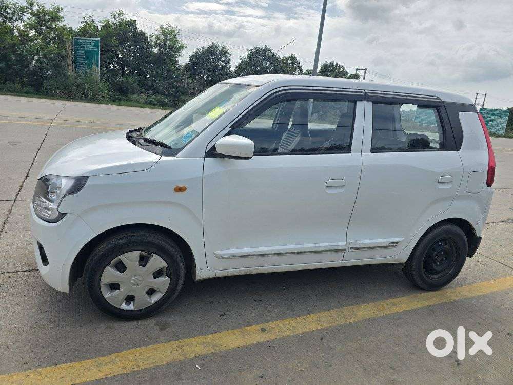 Maruti Suzuki Wagon R 1.0 Vxi Cng, 2023, Cng & Hybrids