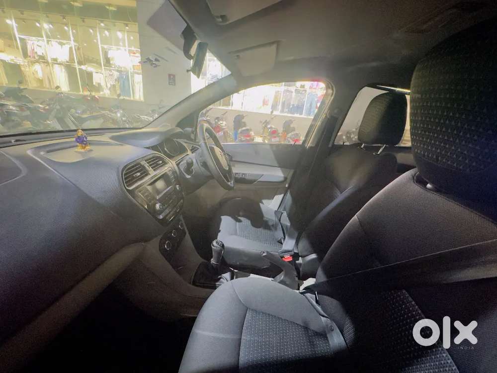 Tata Tiago 2018 Petrol