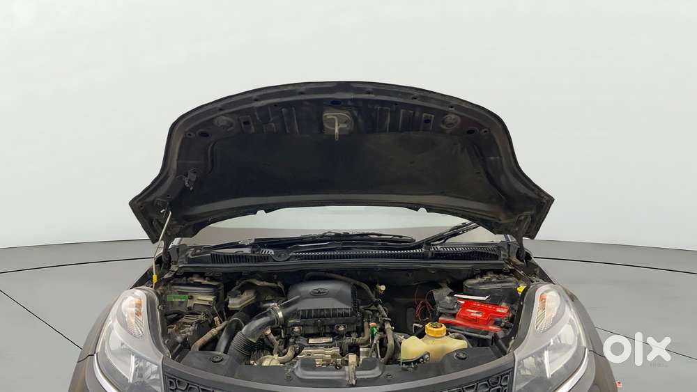Tata Nexon 1.2 Revotron Xe, 2018, Petrol