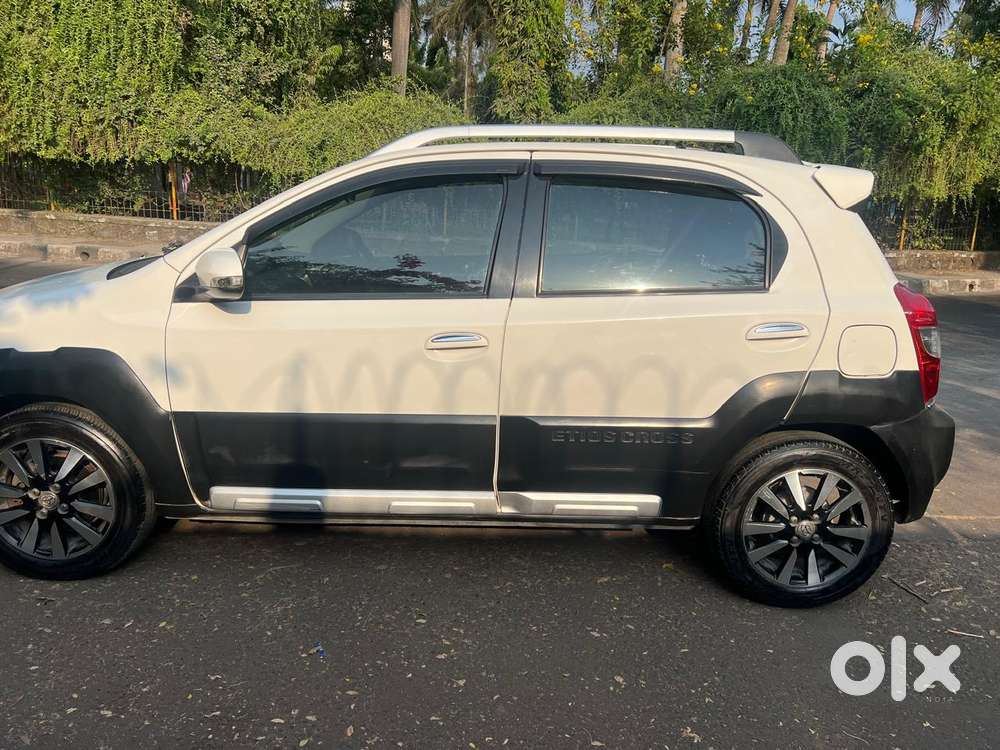 Toyota Etios Liva Cross-d, 2014, Diesel