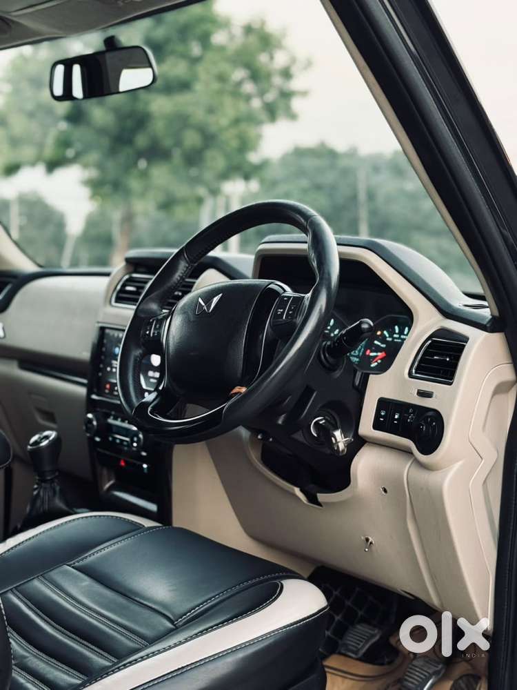 Mahindra Scorpio Classic 2.2 S 11 Mt 7 Str, 2024, Diesel