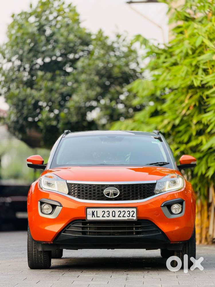 Tata Nexon 1.2 Revotron Xza Plus (l) Dual Tone, 2018, Petrol