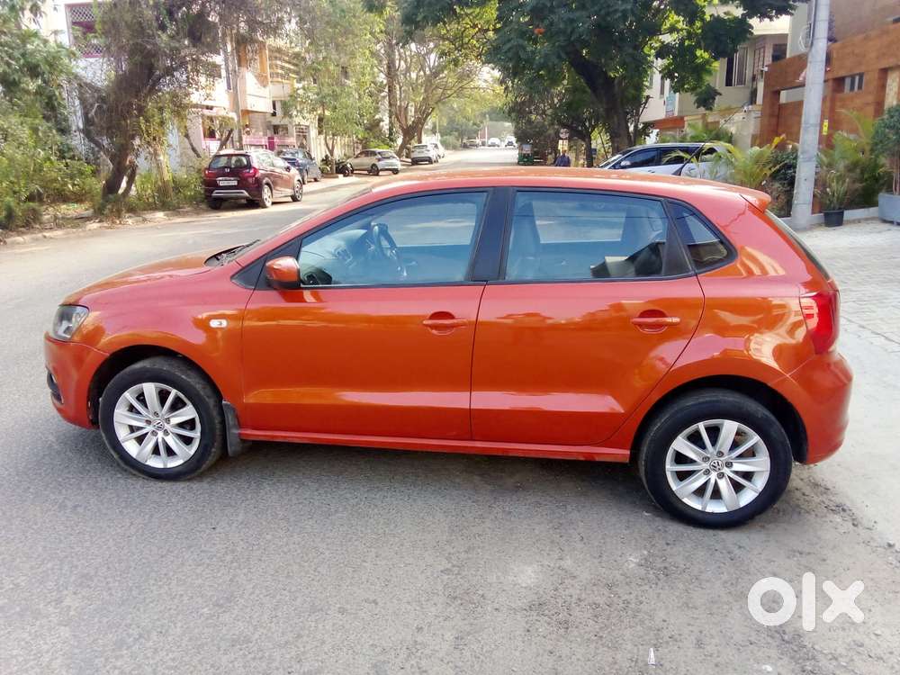 Volkswagen Polo Petrol Highline 1.6L, 2014, Diesel