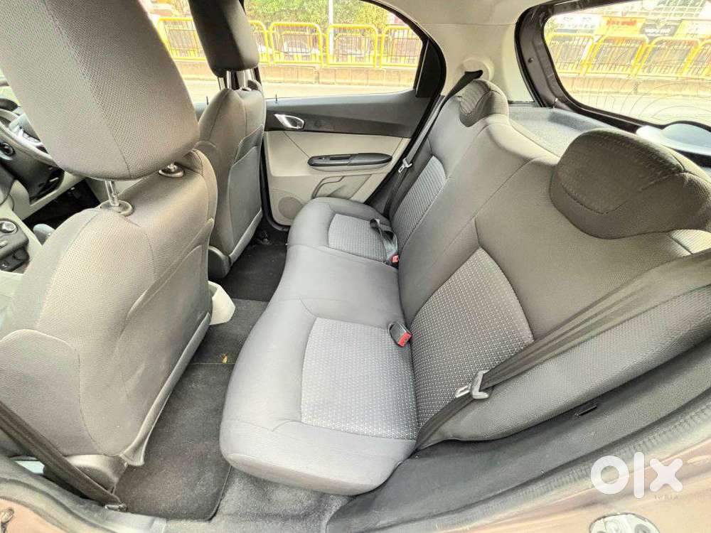 Tata Tiago 1.2 Revotron Xza, 2017, Petrol
