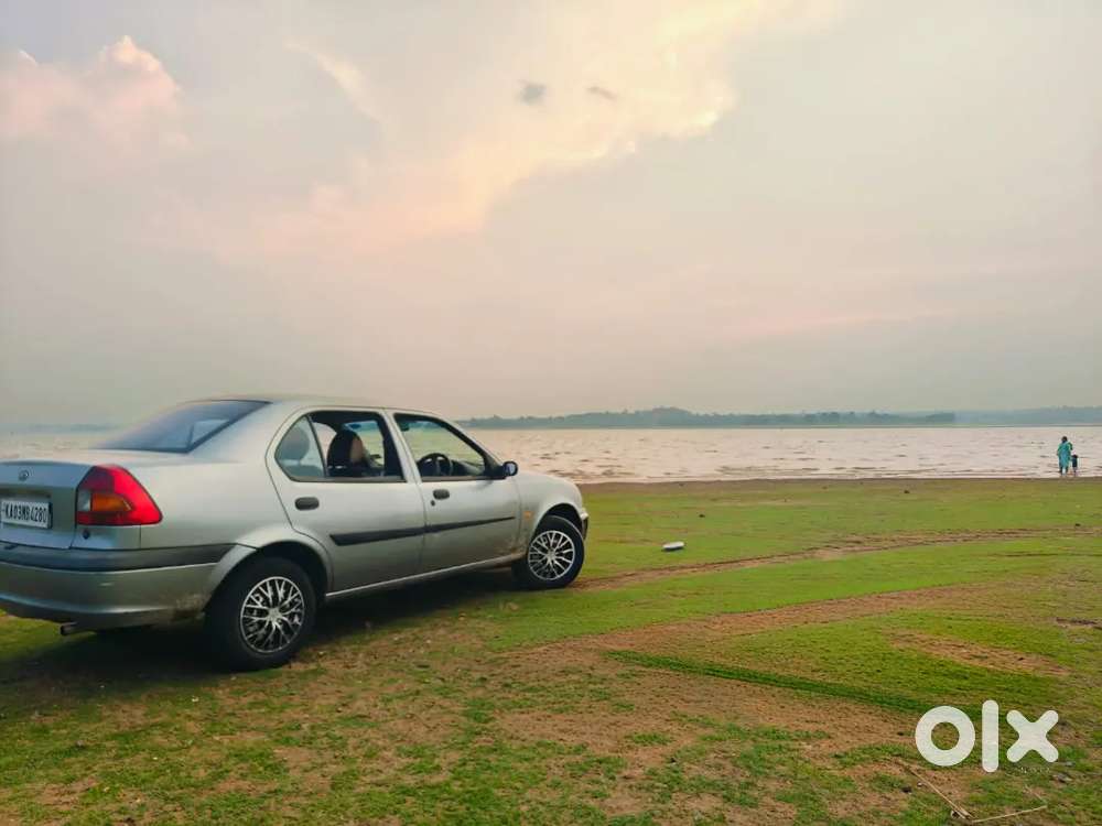 Ford Ikon 2003 Petrol Well Maintained