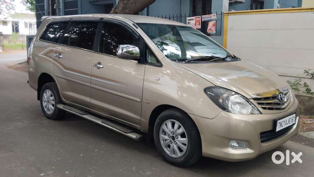Toyota Innova 2.5 V 7 Str, 2011, Diesel