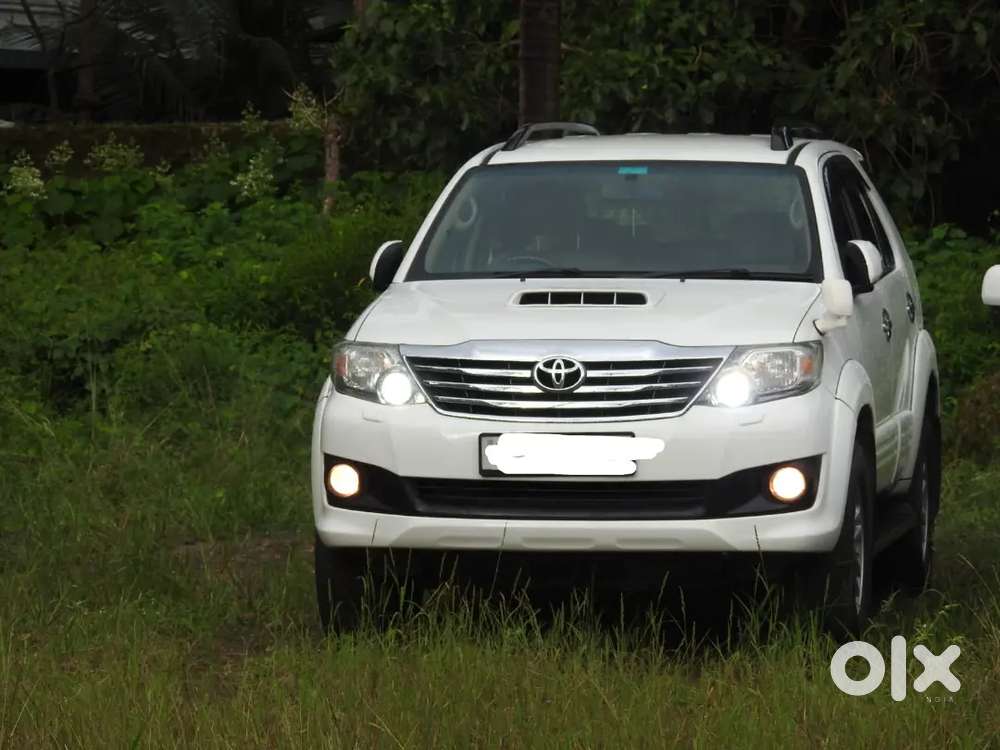 Toyota Fortuner 2014 Diesel 157000 Km Driven
