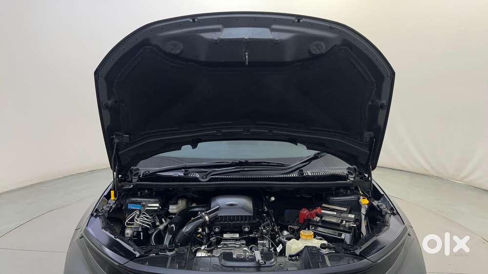 Tata Nexon Pure (s) 1.2 Petrol 6amt, 2024, Petrol