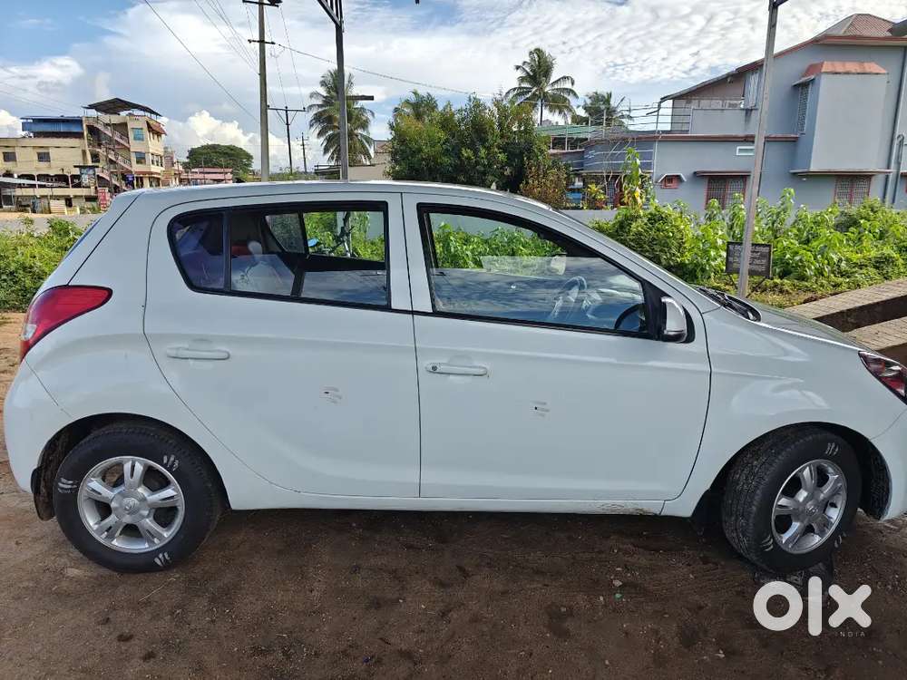 Hyundai I20 Sportz Petrol