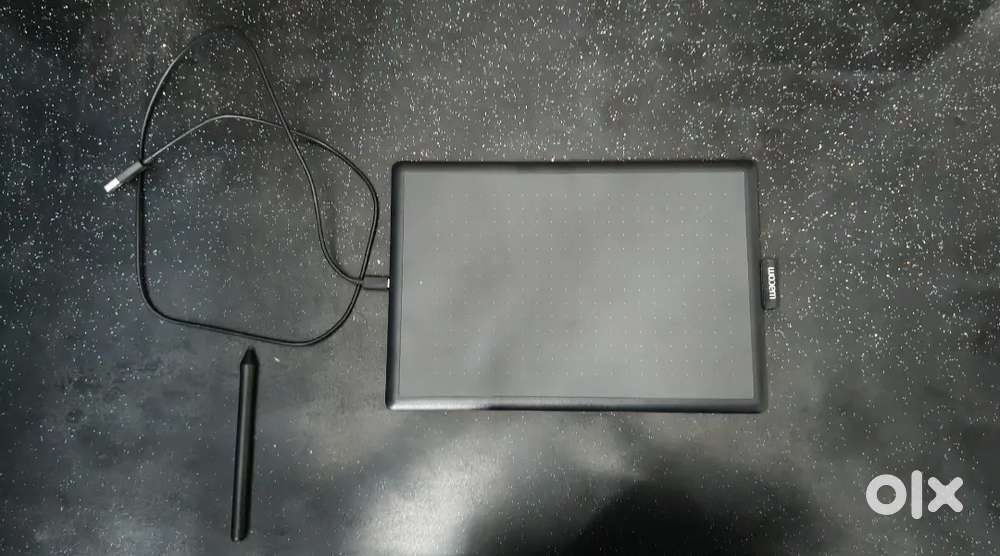 Wacom CTL 472