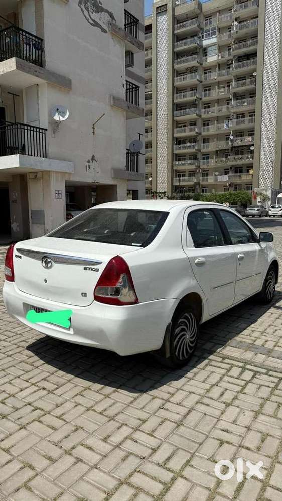 Toyota Etios 2011 Cng & Hybrids 96000 Km Driven
