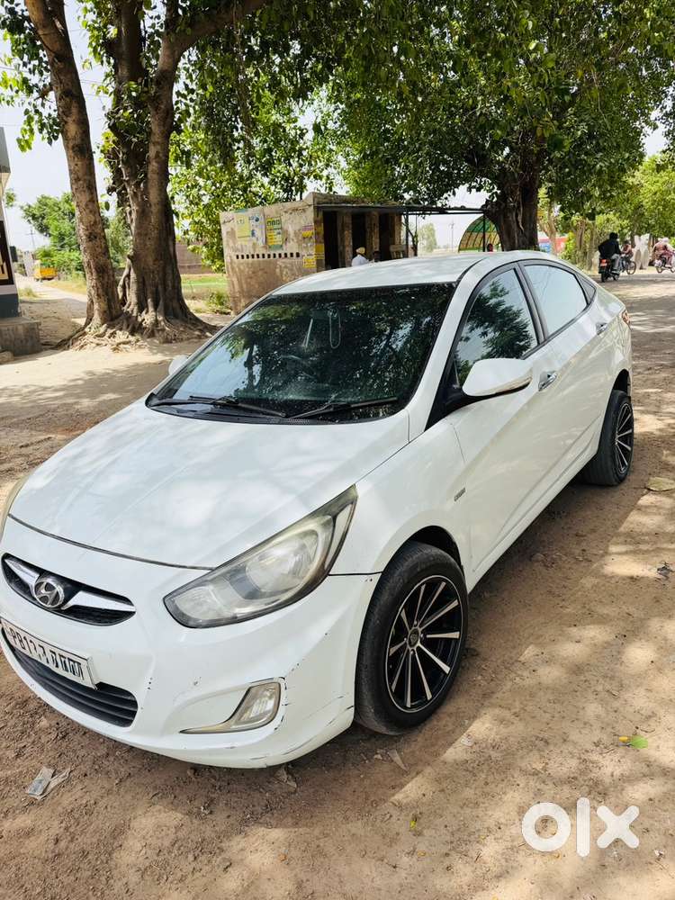 Hyundai Verna Diesel 2011